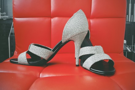 Эксклюзивные оригинальные дизайнерские туфли Calvin Klein из тиснённой кожи, при. . фото 4