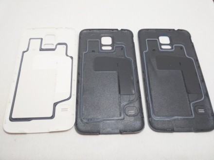 Крышка задняя Samsung Galaxy S5

Крышки выполнены из качественного пластика им. . фото 4