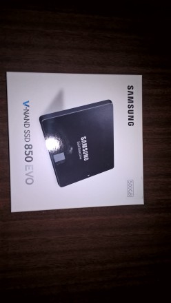 Продам абсолютно новый на коробке стоит заводская пломба.
Samsung 850 Evo-Serie. . фото 2
