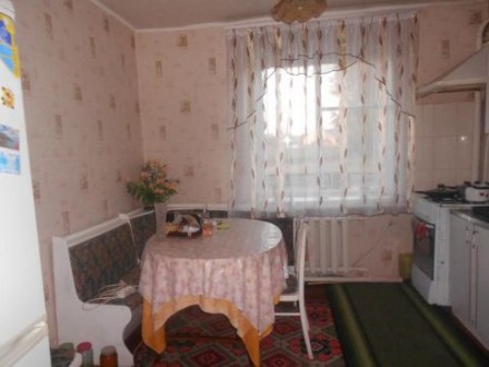 Продается жилой дом в пгт. Репки (Черниговская область).
Дом расположен по улиц. Репки. фото 9