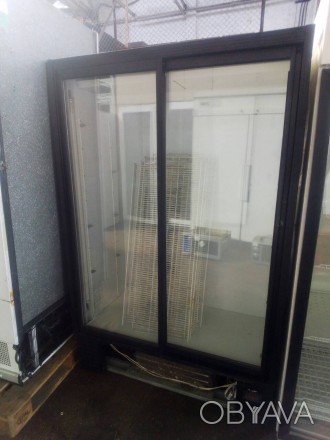 Продам шкаф холодильный витрину со стеклом INTER 800Т Ш-0,8-СКР. Не брендированн. . фото 1