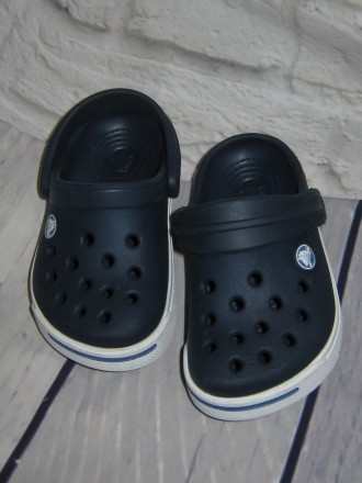 Продам стильные кроксы Crocs (оригинал), размер 4-5 (EU 21-22).
Длина по стельк. . фото 3