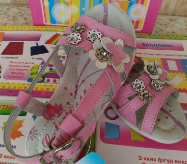 Новые кожаные сандалии босоножки на девочку торговой марки CALORIE розового цвет. . фото 8