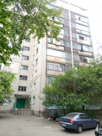 Продается 2-х комнатная квартира по улице Рокоссовского, 49 
(район Детской пол. Нива рынок. фото 2
