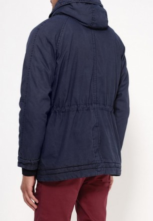 Больше подростковая, низкий рост
Куртка oodji выполнена из плотного текстиля. М. . фото 5