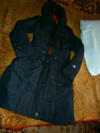 Продам легкое теплое  красивое пальто черного цвета  48размер. 70%-пух, 30%-перо. . фото 5