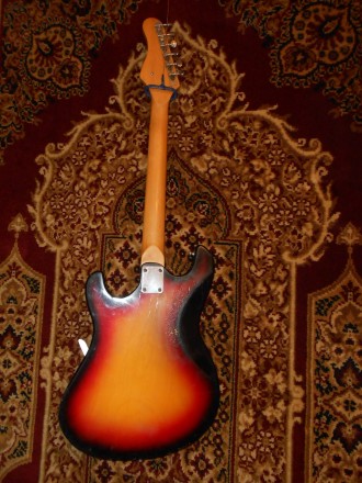 Редкая и раритетная гитара из 60х годов,Япония.Все работает,электроника вся родн. . фото 7