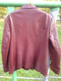 Куртка натур кожа бордо ( цвет спелой черешни), в очень хорошем состоянии'р 52-5. . фото 9