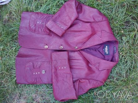 Куртка натур кожа бордо ( цвет спелой черешни), в очень хорошем состоянии'р 52-5. . фото 1