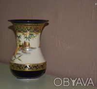Великолепная японская ваза, выполненная в знаменитой "акварельной" технике Сацум. . фото 2