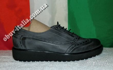 Брендовая обувь из Италии оригинал 

Женские кожаные туфли известной итальянск. . фото 1