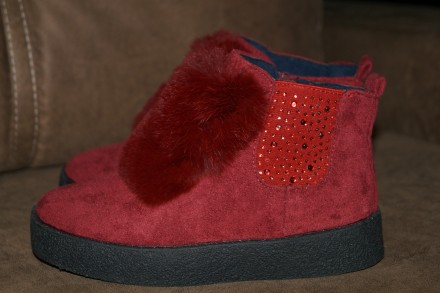 Стильные демисезонные ботинки бордового цвета. Обеспечат комфорт и удобство Ваше. . фото 4