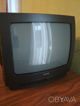 Телевизор в  рабочем состоянии, с комнатной антенной ,оснащён пультом ДУ, телете. . фото 1