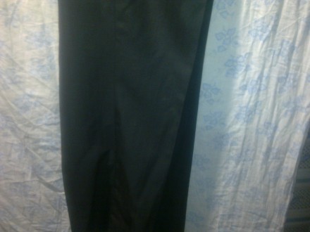 Продам новые школьные брюки черного цвета размером 48-50, рост 3, из прочной и к. . фото 5