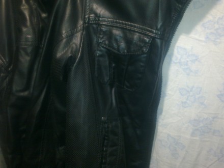 Продам качественную кожаную куртку фирмы "BATTLE CREEK" на балоневой подкладке н. . фото 9