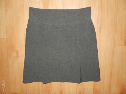 Описание

Продам две фирменные юбки на р.140-146 см б/у в отличном состоянии, . . фото 7