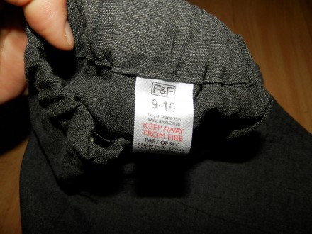 Описание

Продам две фирменные юбки на р.140-146 см б/у в отличном состоянии, . . фото 9