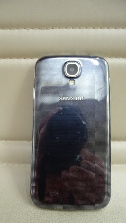 Продам Samsung S4 черный, полностью разблокированный, в отличном состоянии, полн. . фото 3
