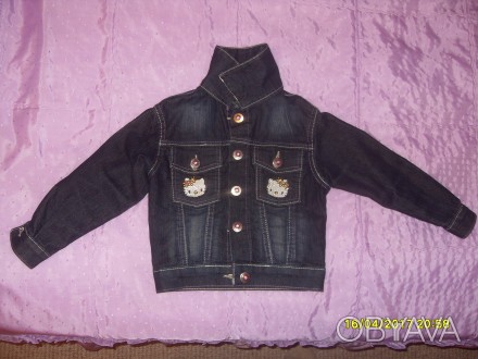 Продам гарнесеньку джинсову курточку Hello Kitty на дівчинку віком приблизно 2-5. . фото 1