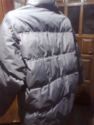 Продам зимнюю куртку (пуховик) размер S, болотного цвета на мальчишку возрастом . . фото 5
