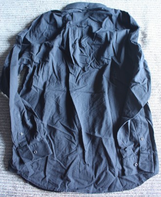 Продам рубашку LC Waikiki XL, Normal Fit, темно синяя под лен
Воротник с двумя . . фото 4
