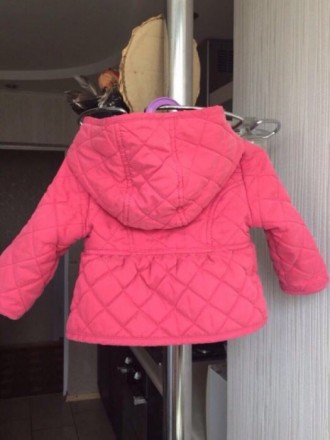 Новая, Отличного качества стёганная курточка на малышку. Кораллового цвета. Брен. . фото 4