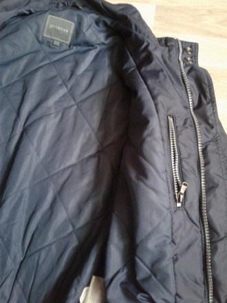 Куртка не утеплена літньо осіння темно синього кольору багато кишень на замках з. . фото 5
