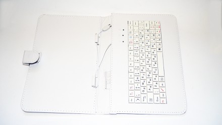 Чехол клавиатура для планшета 9" EN-Rus MicroUSB Белый
Отличный чехол с качеств. . фото 10
