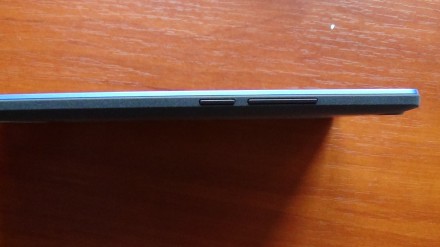 Планшет в чёрно-синем цвете, матовый, приятный на ощупь Lenovo Tab 3-850F 8" 16G. . фото 7
