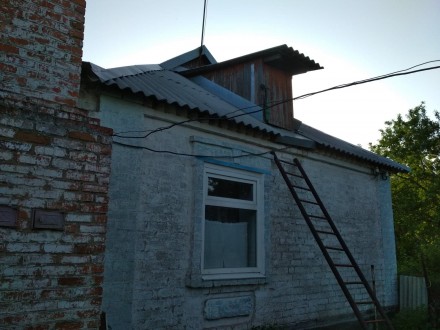 Продается дом в с.Радушное. Дом теплый уютный. 
Большие окна с которых вид на к. Радушное. фото 3