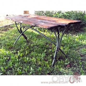 Кованый стол Бамбук есть в наличии, стол очень удобный — под столешницей свободн. . фото 1