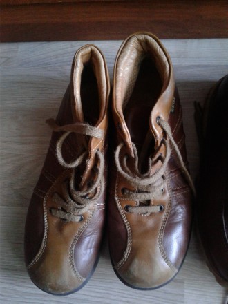 Взуття для хлопчика з моїх дітей шкіряне добротне :черевики шкіряні коричневого . . фото 3