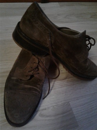 Взуття для хлопчика :туфлі замшеві коричневоого кольору дуже добротні міцні у ду. . фото 5