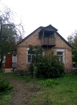 Дом, кирпичный, построен в 1970 г., в с. Микуличи, Бородянский р-н, Киевская обл. Микуличи. фото 3