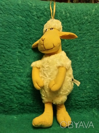 Продам мягкую игрушку овечка. Очень мягкая на ощупь. Размер 47 см. Цена 300 грн. . фото 1
