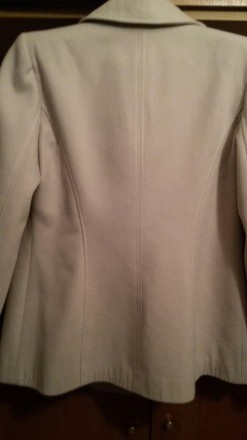 Пиджак женский,бежевый.средней длины,кашемировый 48-50 размер.Турция.230 гр. тор. . фото 3