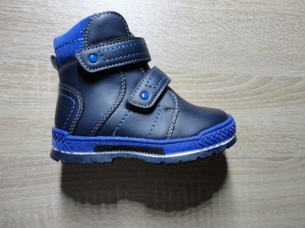 Детские зимние ботинки Clibee для мальчика (22-27)

Размеры от 22 до 27 (росто. . фото 4