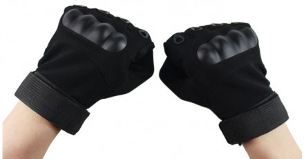 CAMOLAND военно-тактические перчатки

Перчатки из высококачественных материало. . фото 3