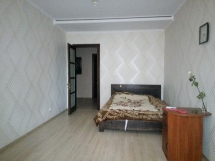 В продаже 3- комнатная квартира в современном кирпичном, малоквартирном доме в А. Приморский. фото 2