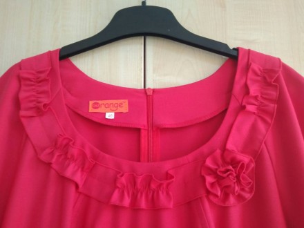 Вечернее фирменное розовое платье Cat Orange, по спине молния, внизу шлица, рука. . фото 2