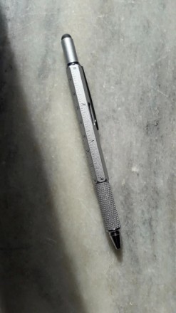 Качественная металлическая ручка
Простая замена пасты
Прослужит долгие годы
У. . фото 7