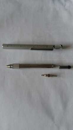 Многофункциональная качественная ручка
Паста легко меняется
Удобно взять с соб. . фото 12