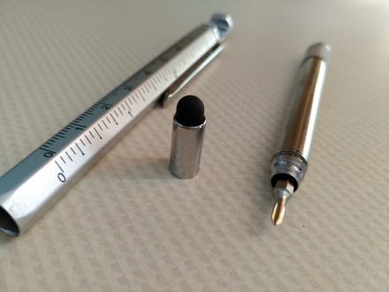 Многофункциональная качественная ручка
Паста легко меняется
Удобно взять с соб. . фото 6