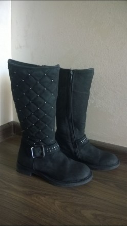 Продаються чорні зимові (утеплені цегейкою) чобітки для дівчинки у відмінному ст. . фото 4