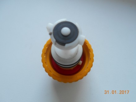 Кран регулятора давления с гайкой ( рем комплект).Клапан регулятора давления L32. . фото 4