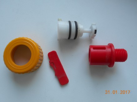 Кран регулятора давления с гайкой ( рем комплект).Клапан регулятора давления L32. . фото 3
