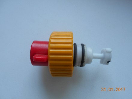 Кран регулятора давления с гайкой ( рем комплект).Клапан регулятора давления L32. . фото 2