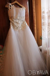 Продам единственное в своём роде свадебное платье! Состояние идеальное, выглядит. . фото 8