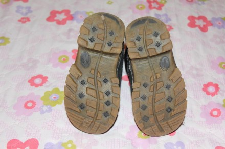 Продам шкіряні тепленькі чорні зимові черевики (чобітки) на липучках, виробництв. . фото 5