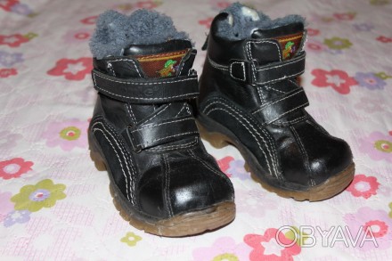 Продам шкіряні тепленькі чорні зимові черевики (чобітки) на липучках, виробництв. . фото 1